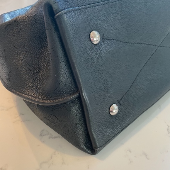 Louis Vuitton Carmel Hobo Bag - Picture 7 of 12